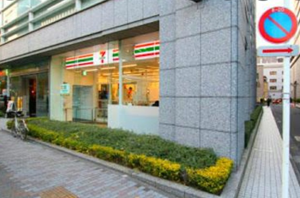 コンビニ　セブンイレブン 兜町東証前店（コンビニ）まで113m