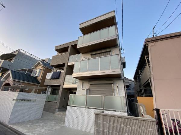 建物外観　積水ハウスシャーメゾン！