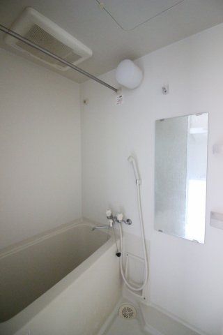 バス・シャワールーム　（別タイプ参考写真）AXAS白山  文京区白山２