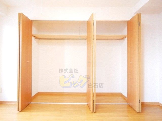 収納　広々クローゼット完備しています♪