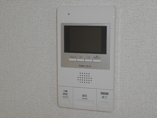 セキュリティ　カラーＴＶモニターホン完備（オートロック解除機能付）
