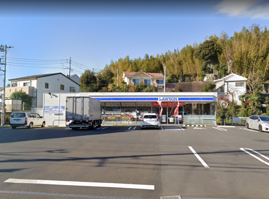 コンビニ　ローソン 新横浜インター店（コンビニ）まで2526m