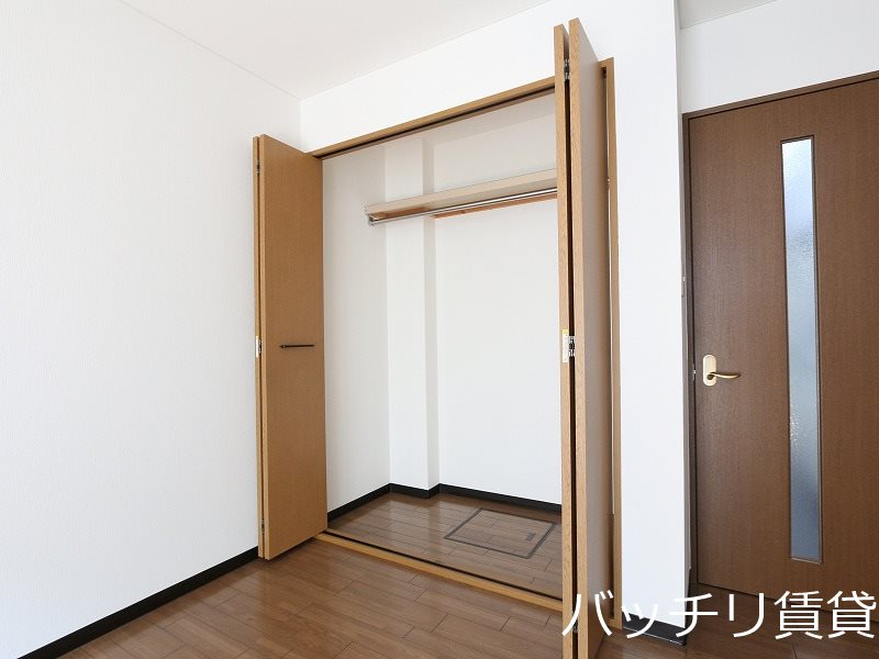収納　別号室写真の為、現況を優先いたします。