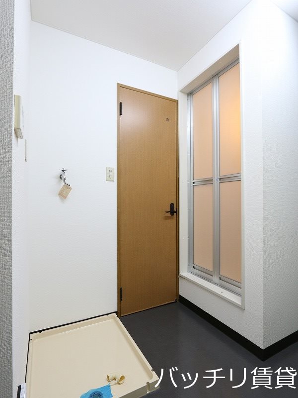 洗面設備　別号室写真の為、現況を優先いたします。