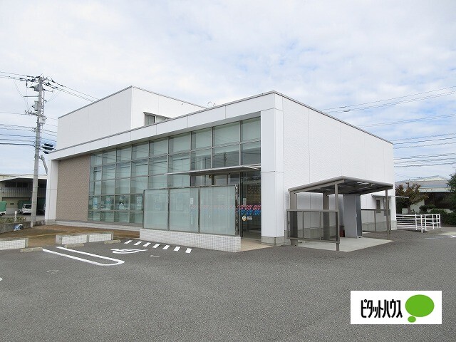 銀行　徳島大正銀行流通センター支店（銀行）まで809m