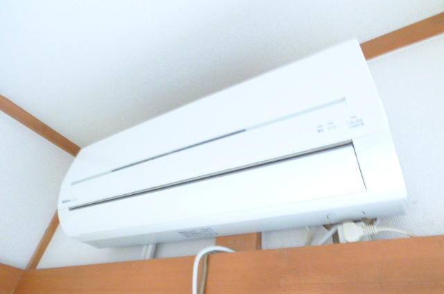 その他　★エアコン付きです★