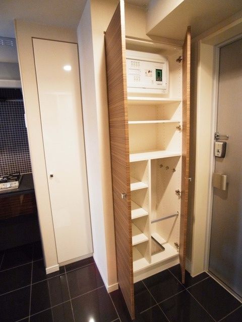 玄関　☆玄関にはシューズBOX☆