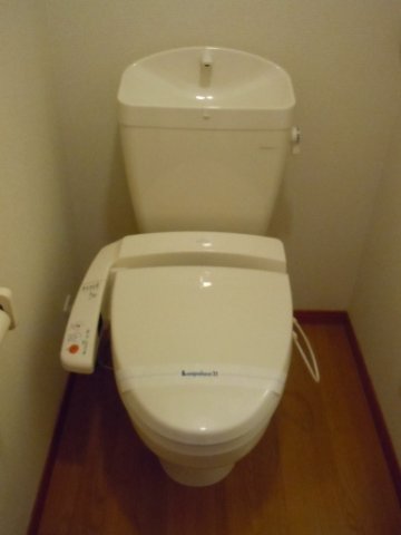 トイレ　ウォシュレット付きトイレ