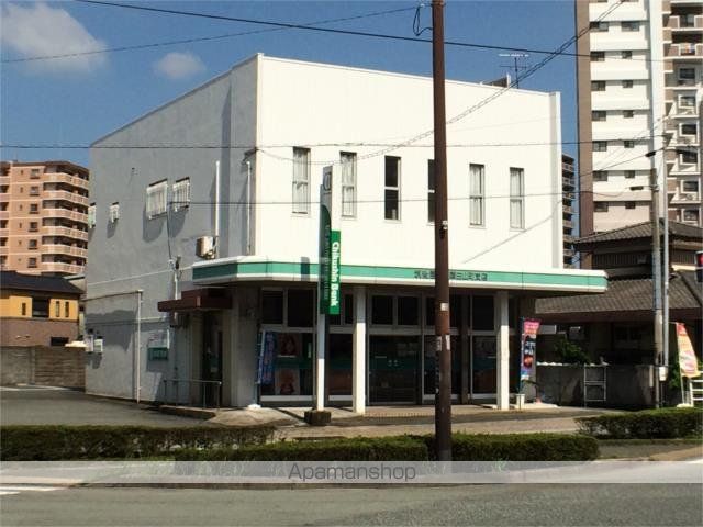 銀行　筑後信用金庫白山町支店（銀行）まで743m