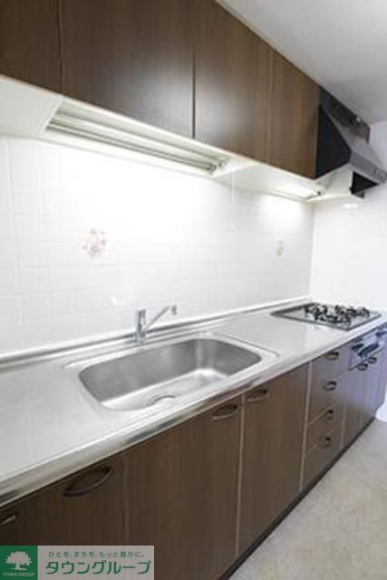 キッチン　※写真は同タイプ住戸です。