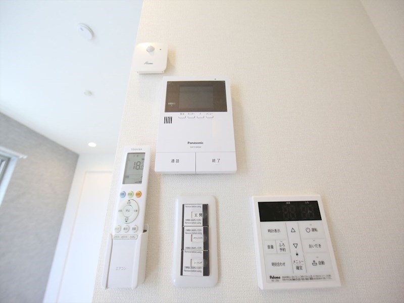 セキュリティ　ＴＶモニター付インターホン　同仕様写真