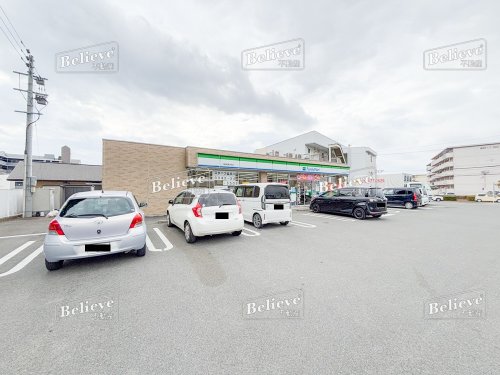 コンビニ　ファミリーマート 久留米国分町店（コンビニ）まで436m