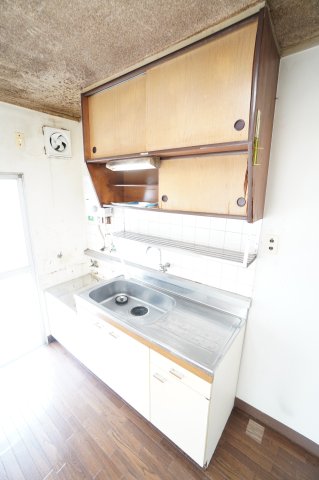 キッチン　※同物件・同タイプの写真です。