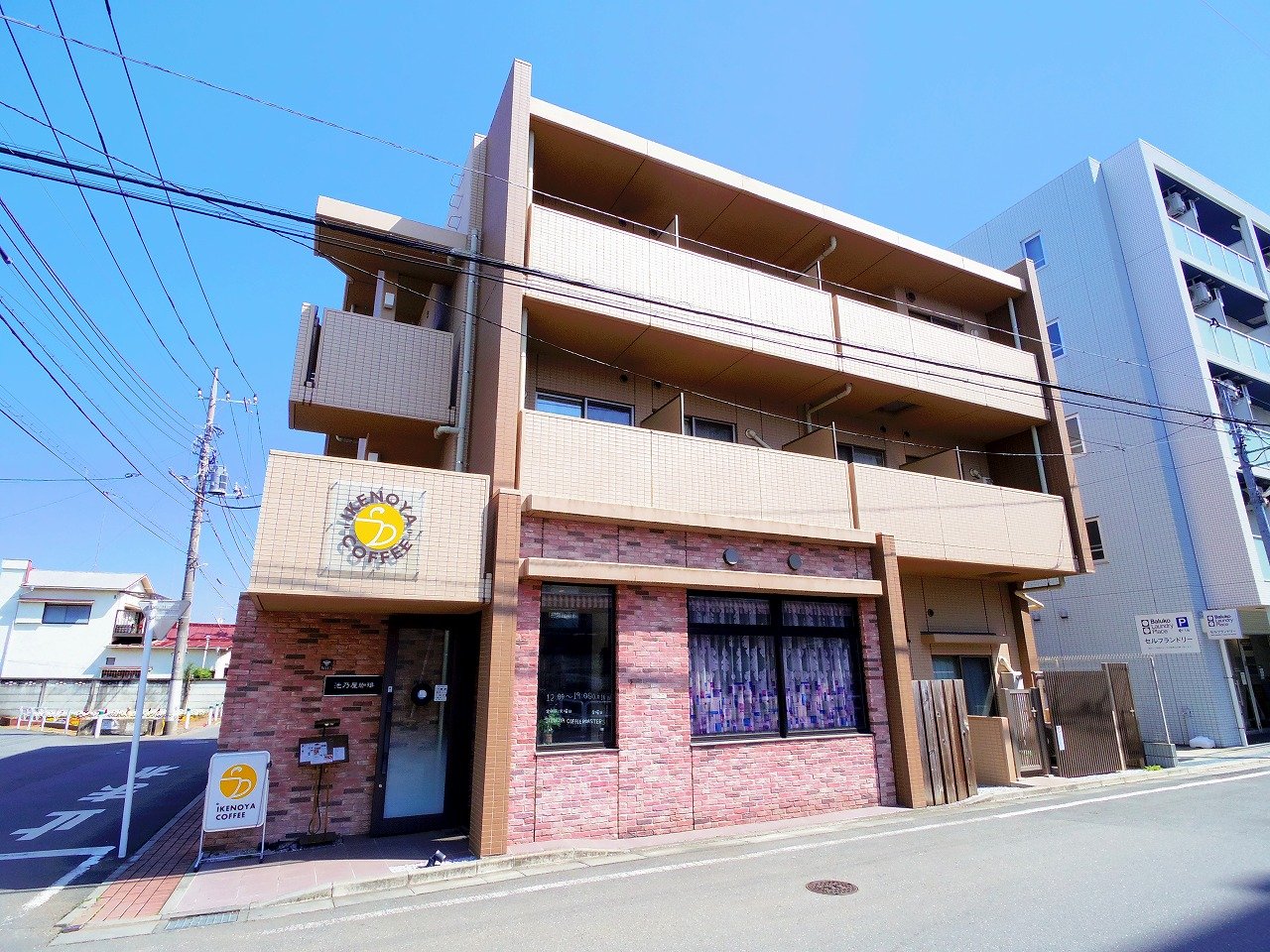 建物外観