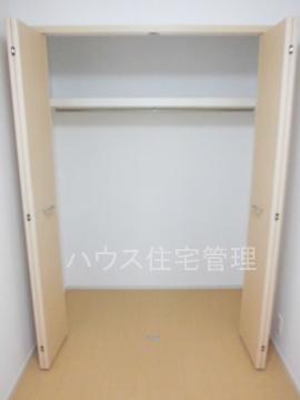 収納　クローゼット