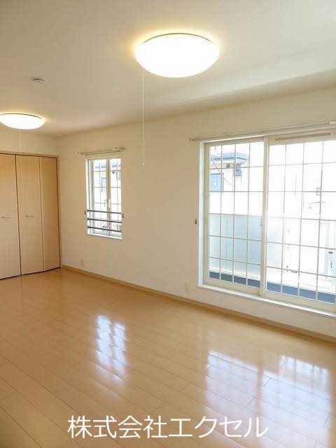 居室・リビング　明るいお部屋です。