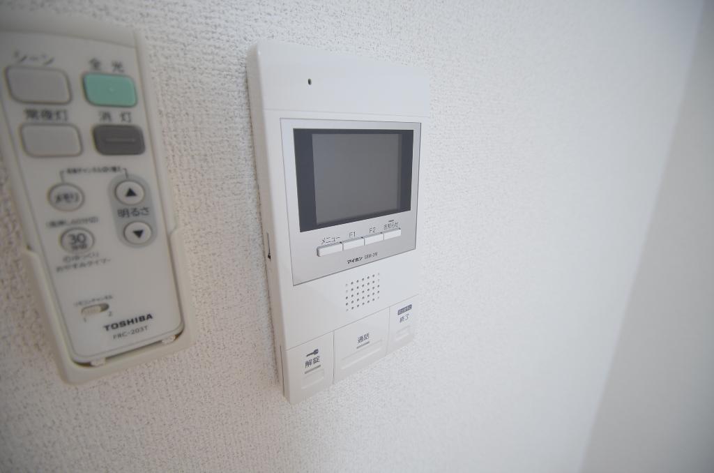 セキュリティ　カメラ付インターホン