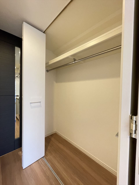 収納　※別部屋の参考写真です。