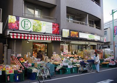 スーパー　TSUKASA学芸大学店（スーパー）まで609m