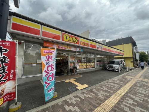 コンビニ　デイリーヤマザキ 千船駅前店（コンビニ）まで550m