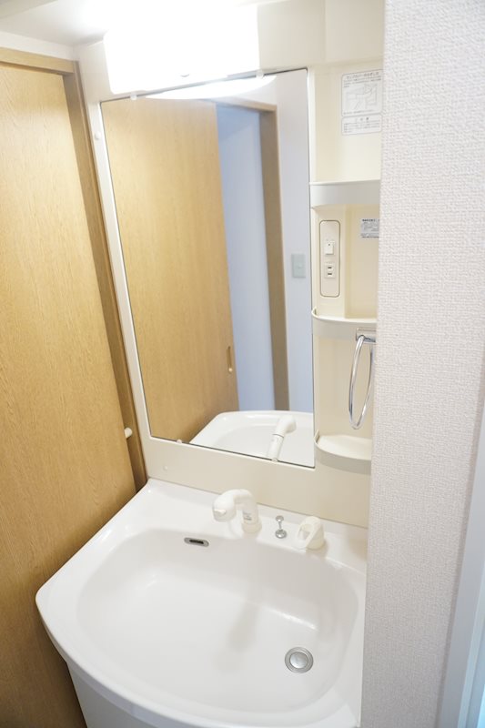 洗面設備　忙しい朝に嬉しいシャンプードレッサー
