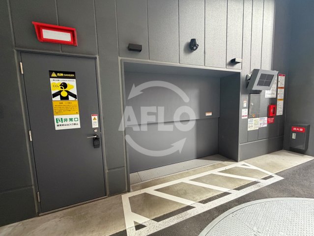 駐車場　ジオタワー堺筋本町