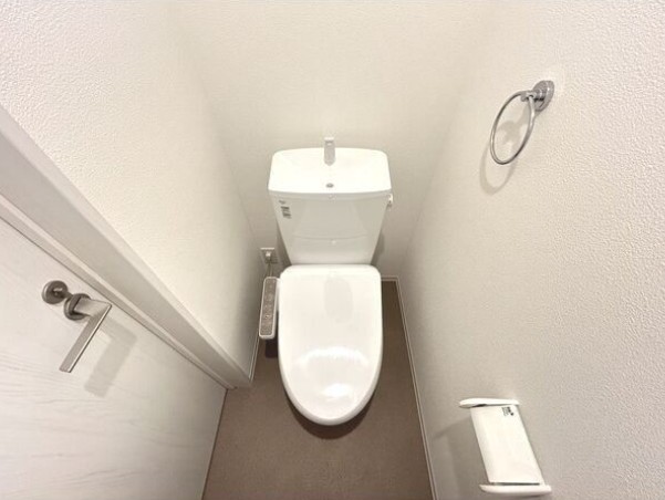 トイレ　※同シリーズ参考写真