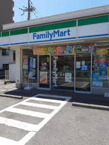 コンビニ　ファミリーマート　姫路土山東の町（コンビニ）まで362m