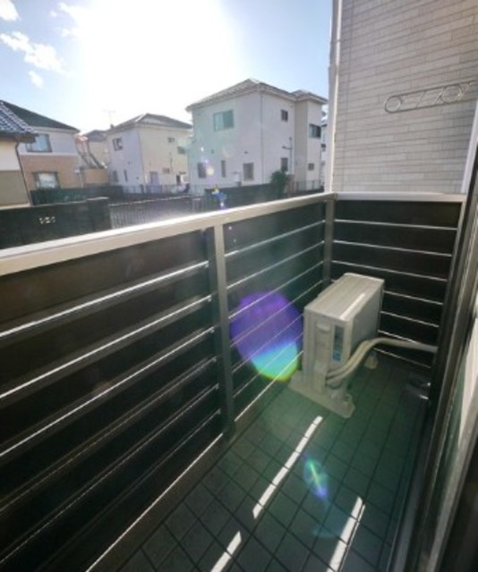 バルコニー　他部屋参考。