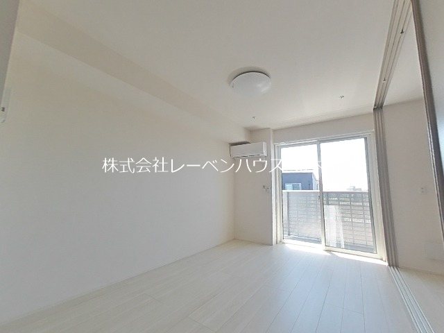居室・リビング　同間取り別部屋参考写真です
