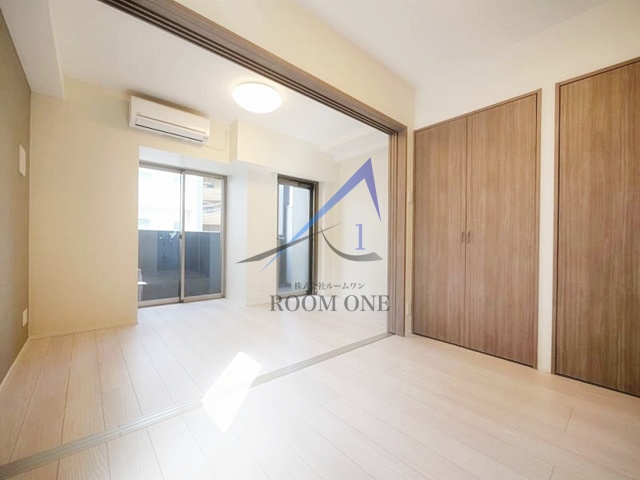 居室・リビング　洋室のお部屋です。