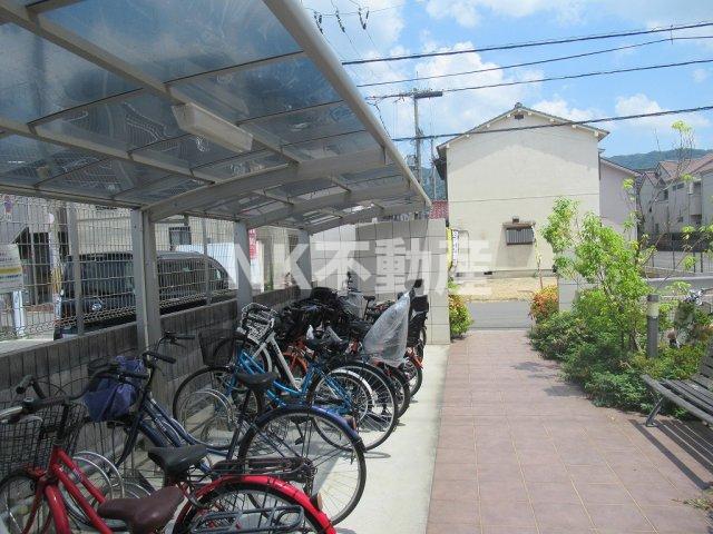 その他　駐輪場です