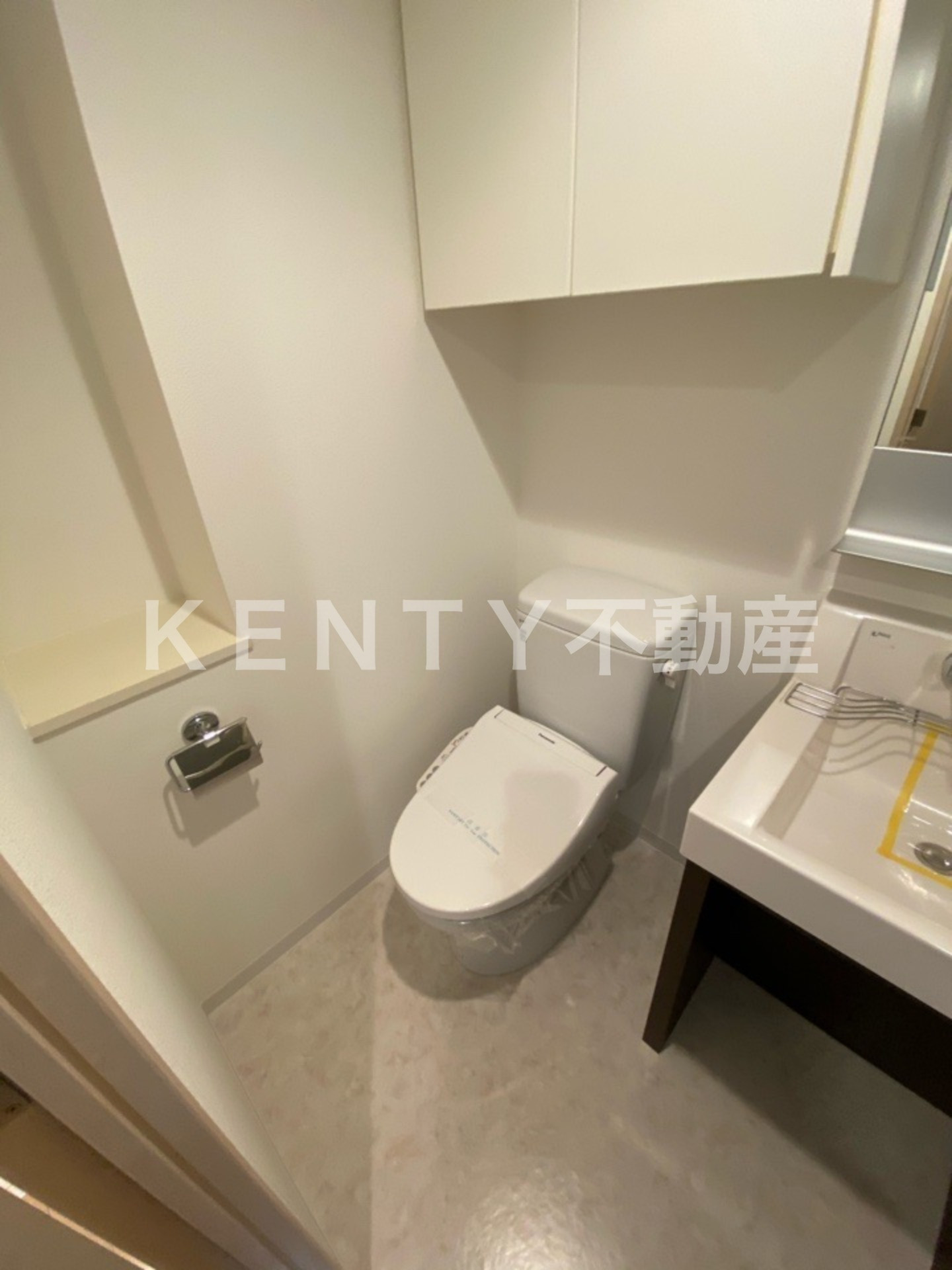 トイレ　清潔感のあるトイレです