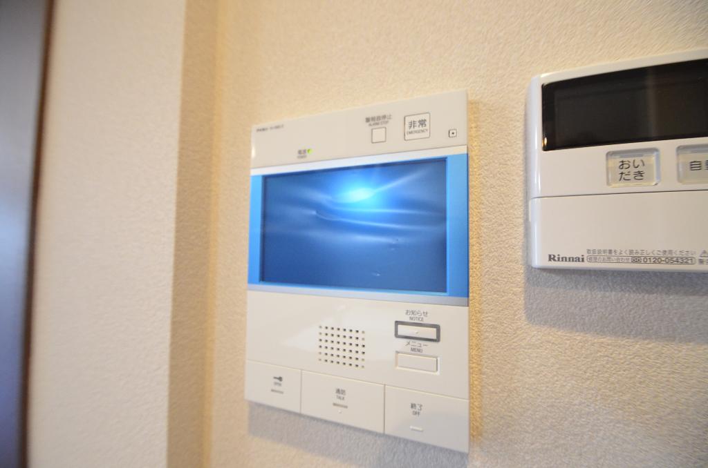 セキュリティ　カメラ付インターホン