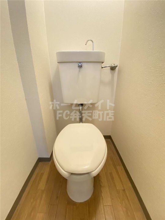 トイレ　落ち着いたトイレです
