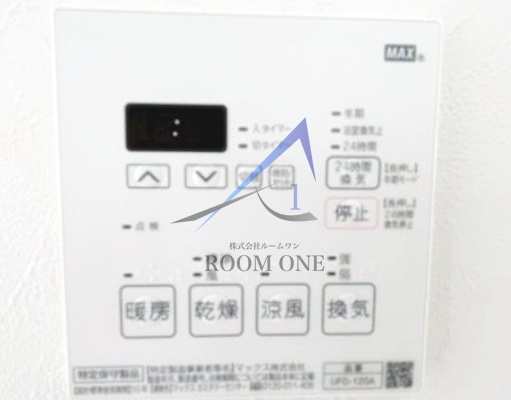 その他　浴室乾燥機です。