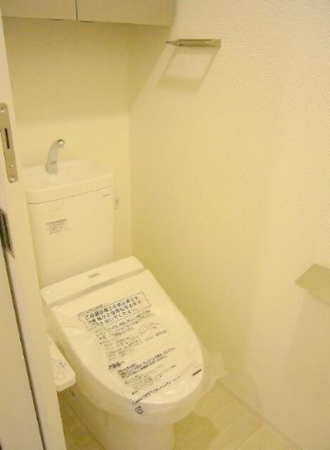 トイレ　同間取り参考写真