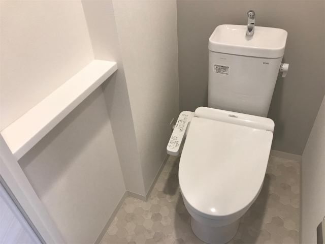 トイレ　（別タイプ参考写真）S-RESIDENCE王子west　北区
