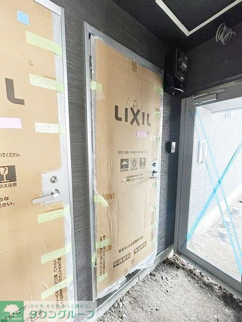 玄関　バルコニー