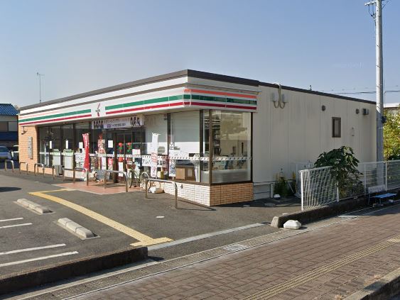 コンビニ　セブンイレブン 草津中学校前店（コンビニ）まで1086m