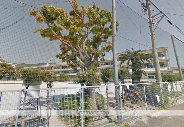 小学校　由宇小学校（小学校）まで763m