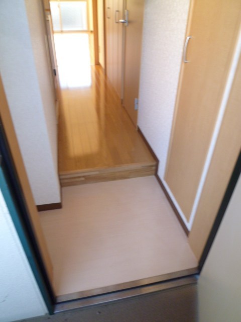 玄関　他室参考写真