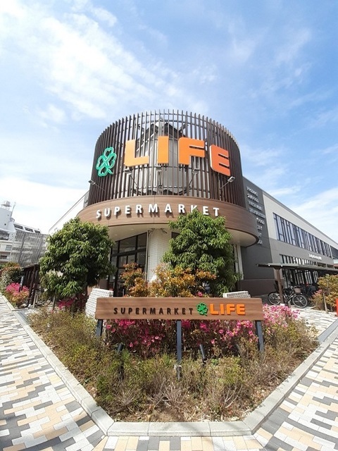 スーパー　ライフ桜新町店（スーパー）まで400m