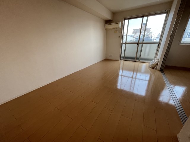 居室・リビング　※同シリーズ参考画像