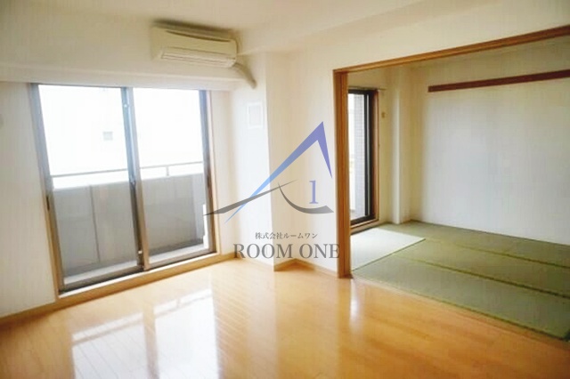 居室・リビング　洋室のお部屋です。