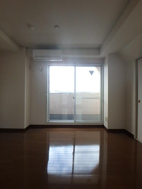 バルコニー　別部屋参考写真です