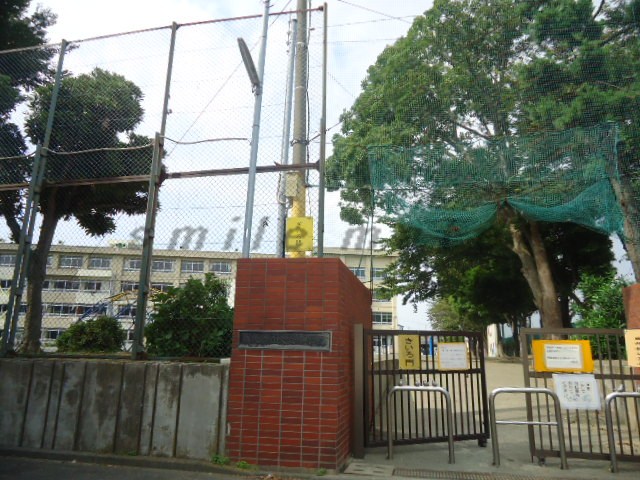 小学校　大鋸小学校（小学校）まで269m