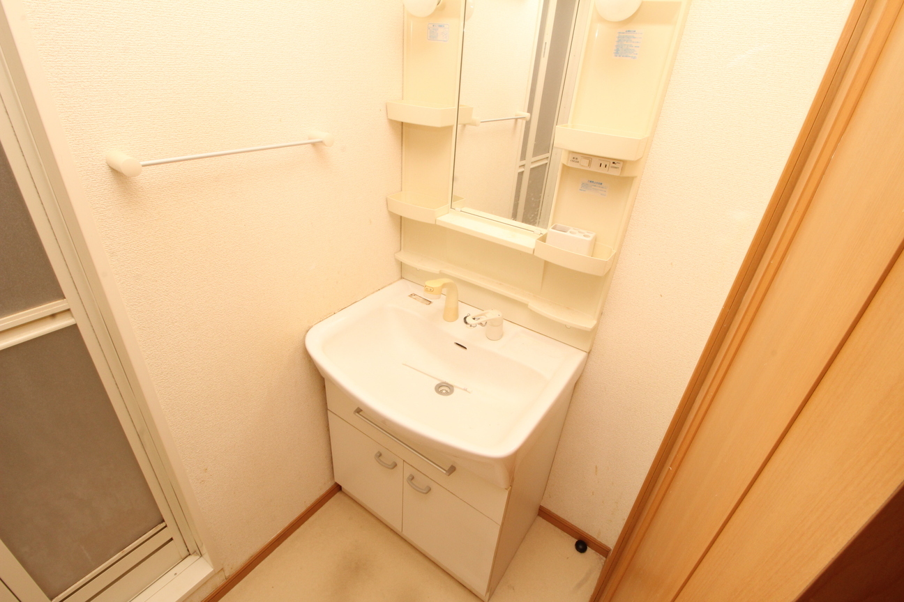 洗面設備　☆身支度がはかどりそうです☆