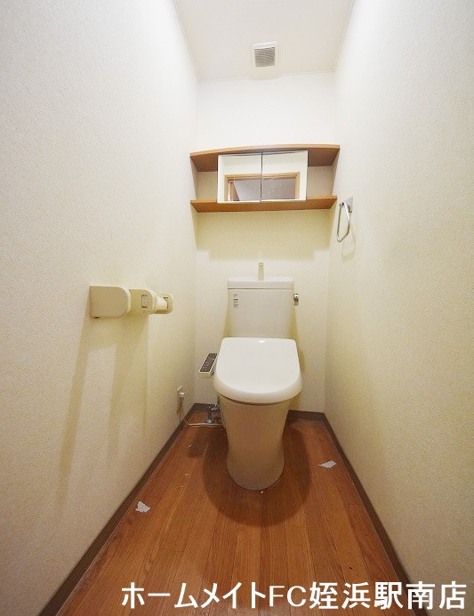 トイレ　★ウォシュレット付き♪★