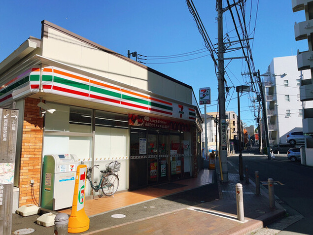 コンビニ　セブンイレブン 横浜南軽井沢店（コンビニ）まで336m